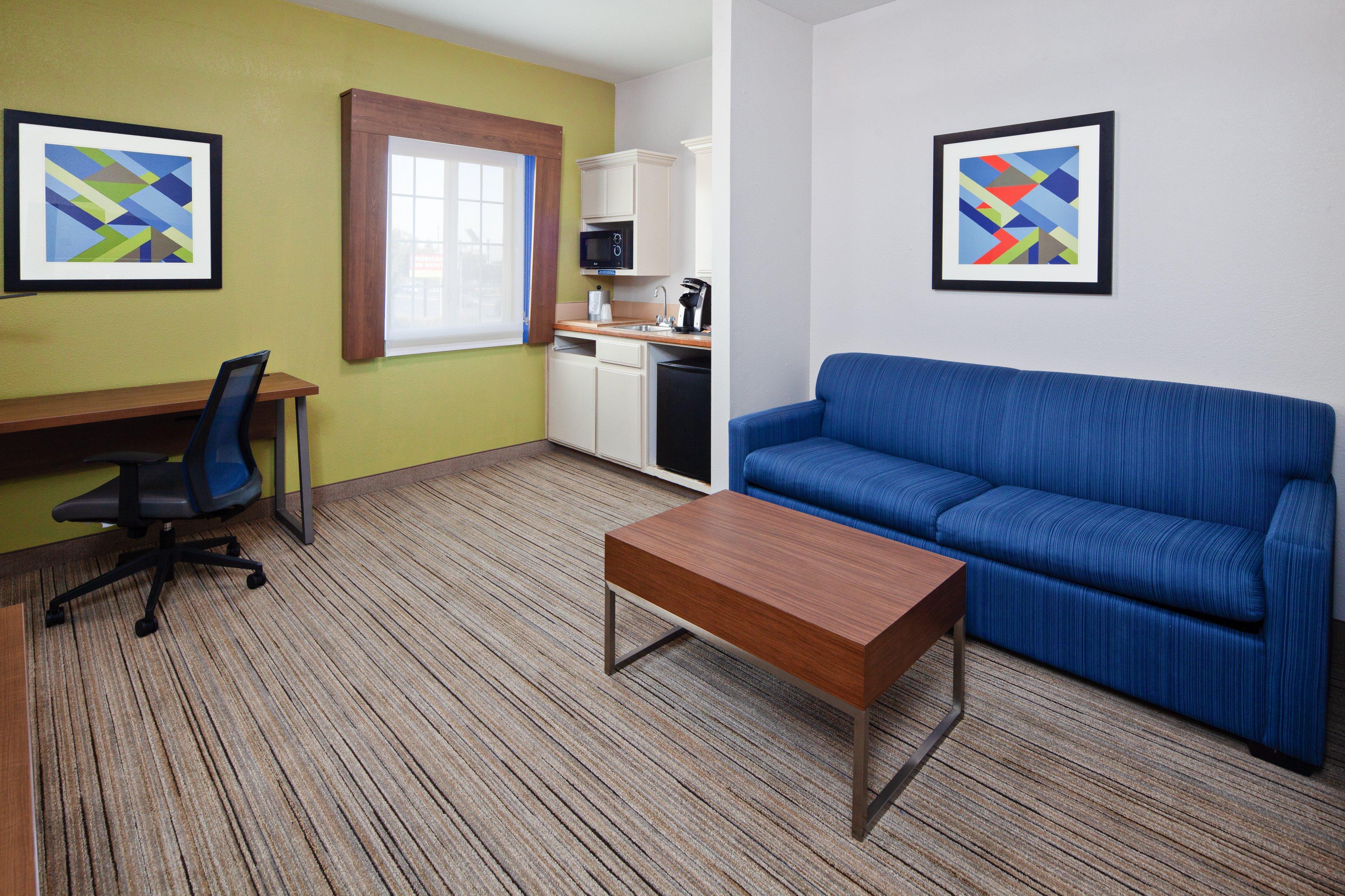 Holiday Inn Express & Suites - Tulare By Ihg Exterior foto